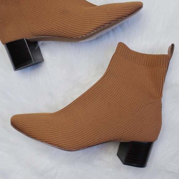 Everlane Toffee Ribbed Glove Boot - Picture 2 of 7